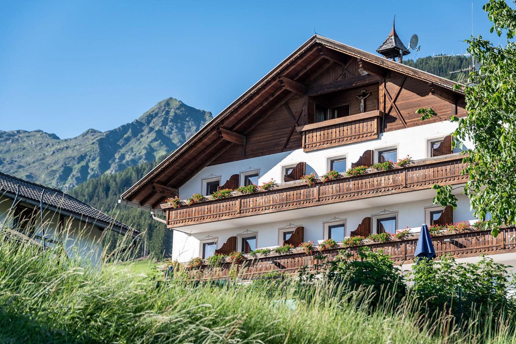 Hotel Wiedenhofer Terento Exterior foto
